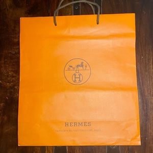 HERMÈS Large Orange Gift/Shopping Bag